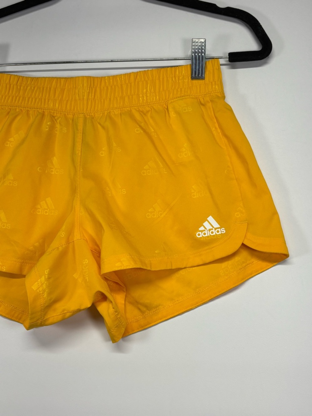✨Adidas AEROREADY Yellow Running Athletic Shorts XS - Picture 6 of 12